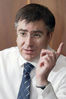 Д. Амунц