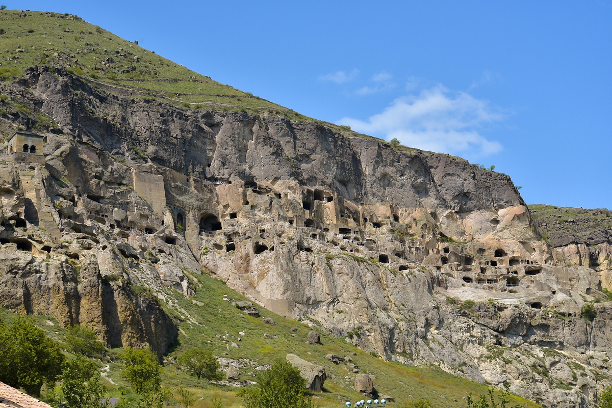 Пещерный город-крепость Вардзия