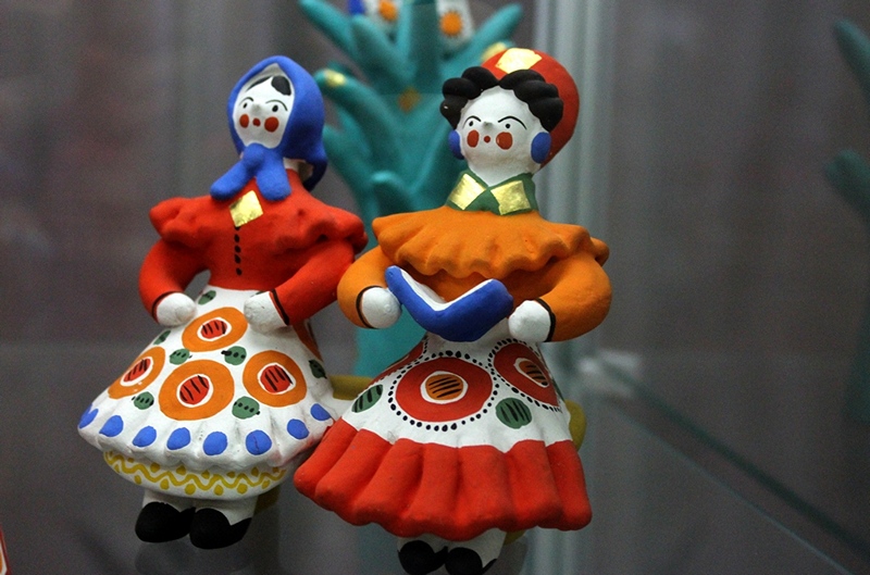 Дымковская игрушка, © Е.Веденьев